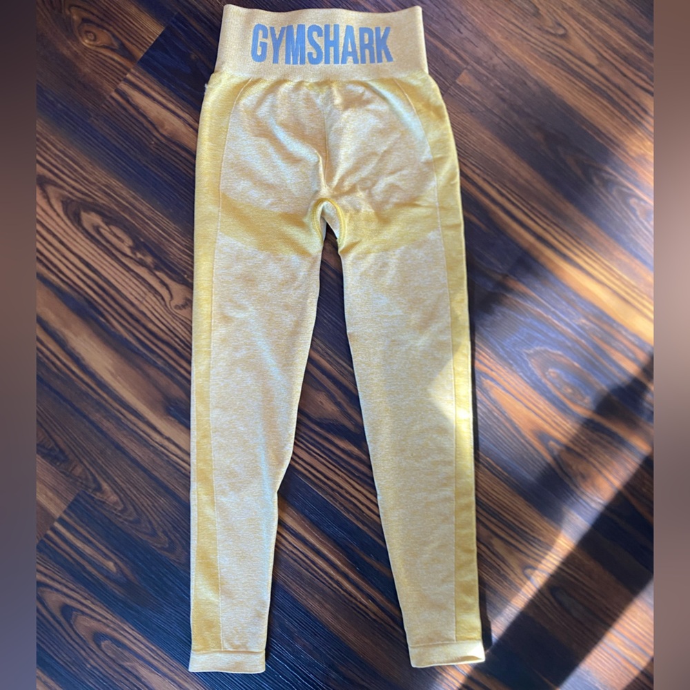 Gymshark Flex High Waisted Leggings Women’s Size XSmall Heather Yellow
